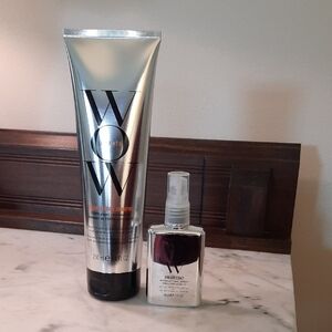 SEALED.  Color Wow Shampoo and Dream Coat Spray Set